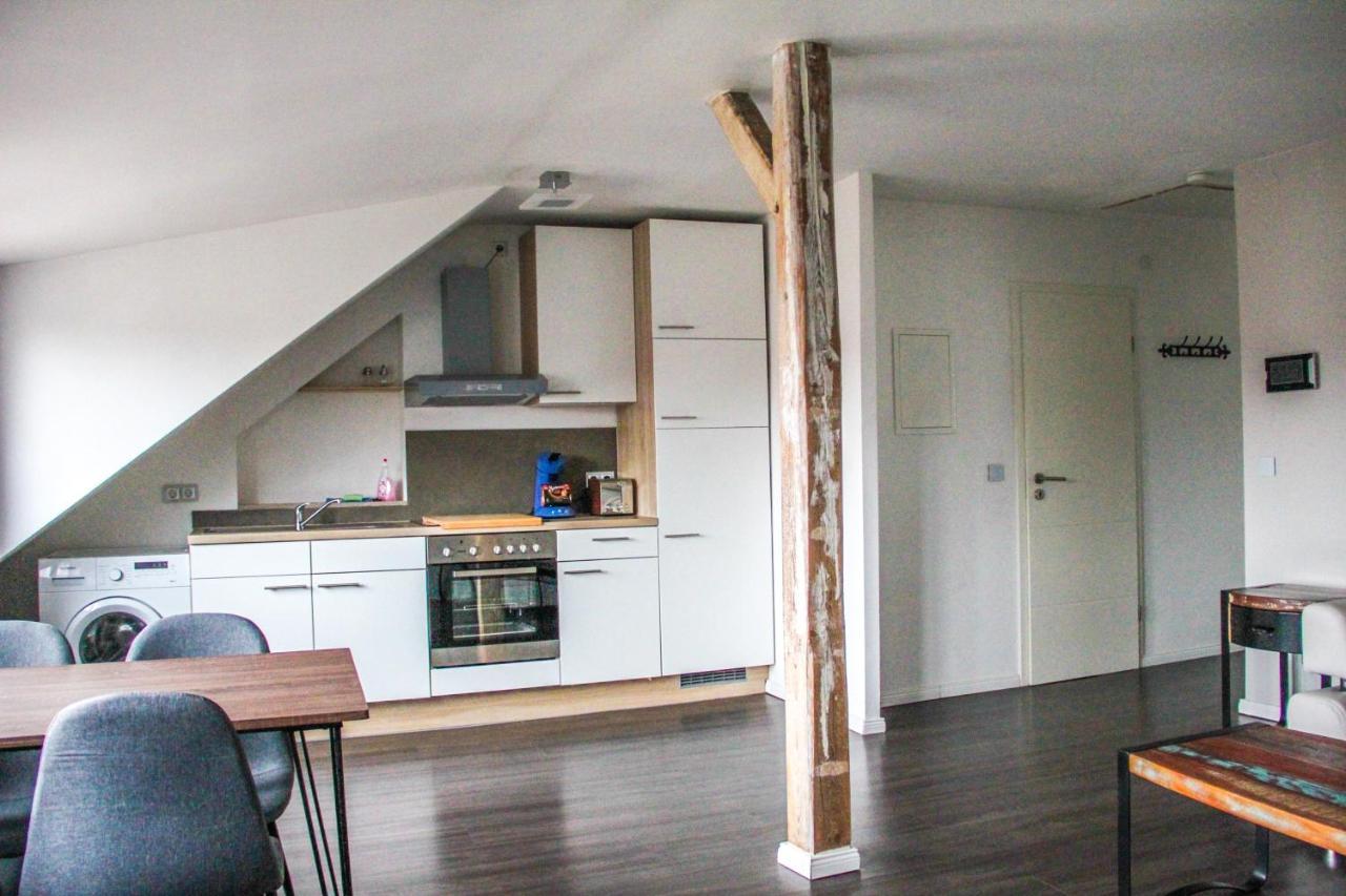 Exklusive 2 Zi. Dachgeschosswohnung In Top Lage! BRE Exteriör bild