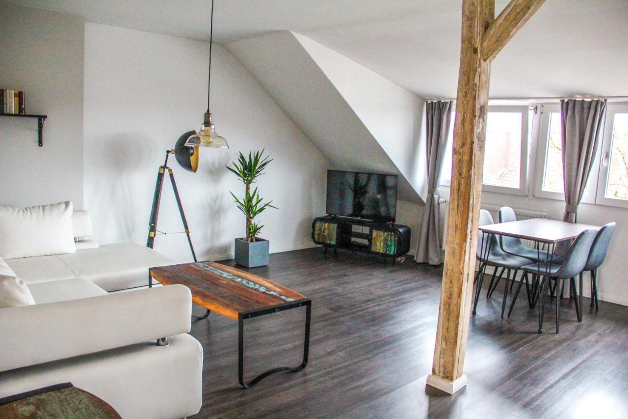 Exklusive 2 Zi. Dachgeschosswohnung In Top Lage! BRE Exteriör bild